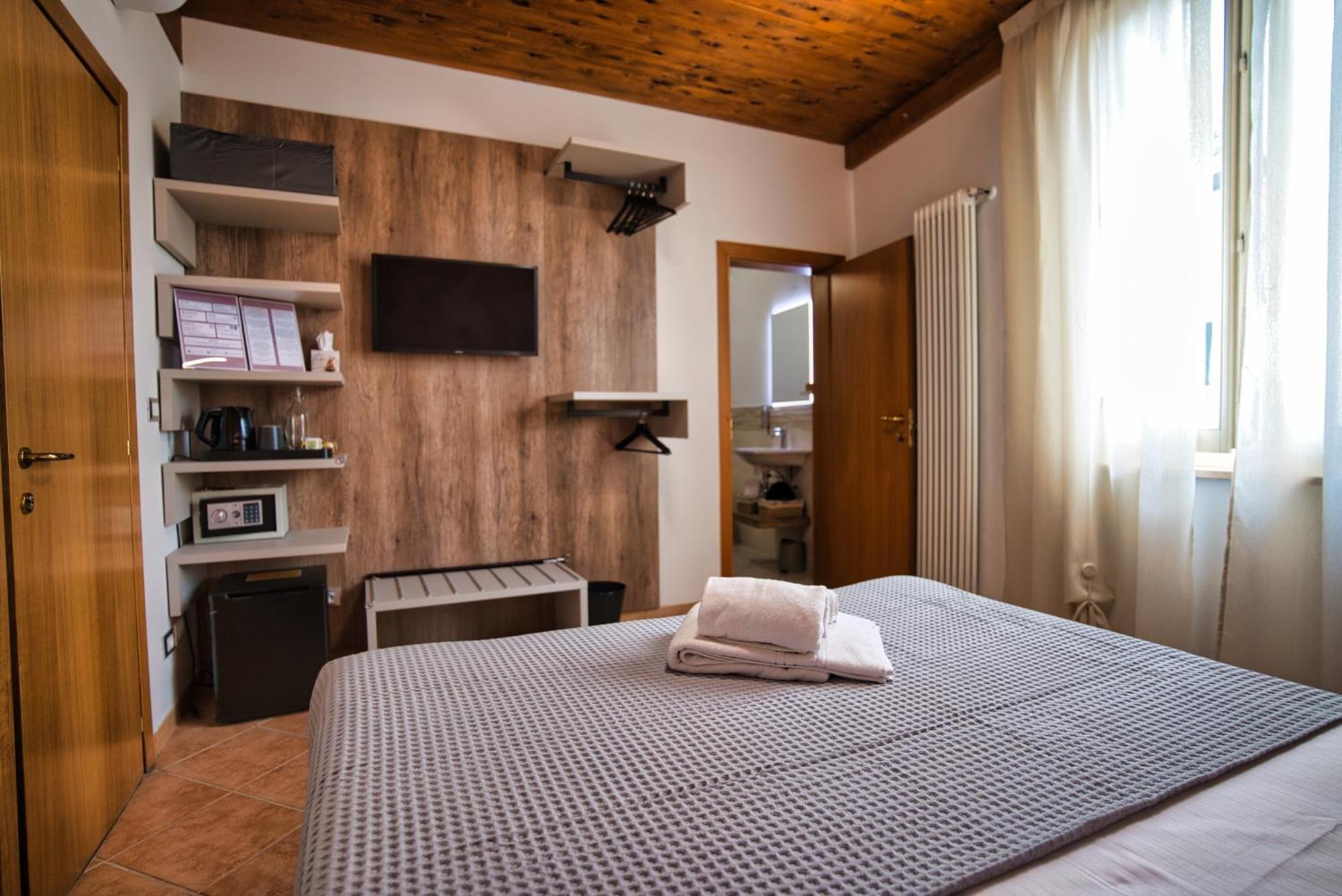 Casa Lagomaggio Римини Экстерьер фото
